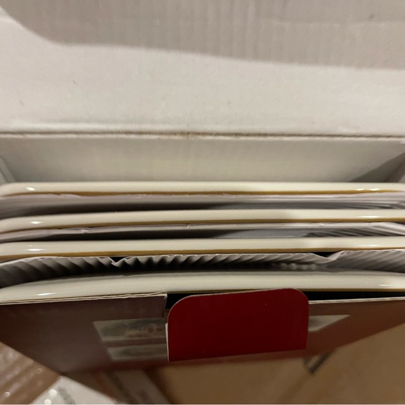 Pottery Barn Nostalgic Winter Forrest Appetizer Plates - Set of 4 - NIB - Picture 10 of 10